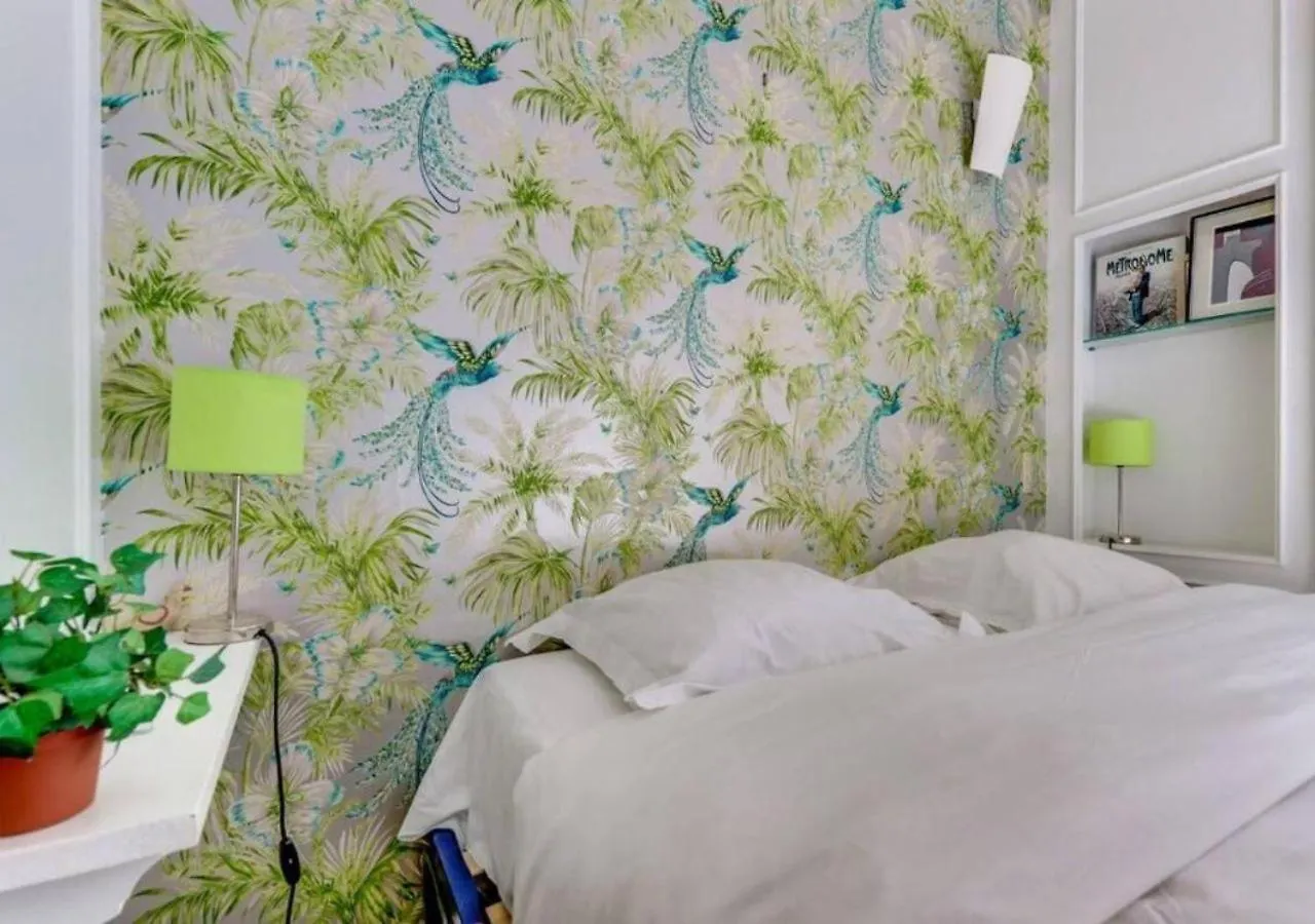 Le Dahlia - Charme Parisien - Champs-Elysees Apartment 0*, Paris France